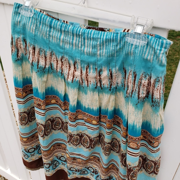 💋3/$20 SALE!💋 Dressbarn Flowy Boho Skirt - Picture 5 of 6